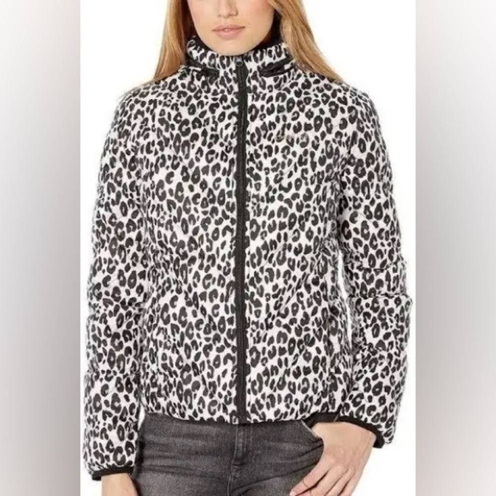 BEBE - Women’s Cheetah Printed Puffer Zip Hide & Seek Hood Jacket. Size L